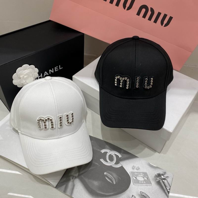 Miumiu cap dx79